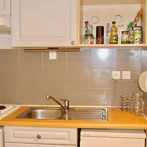 https://cg-appart_4-pers-vue-gave-balcon-5-mn-luz.midi-pyreneeshotels.com